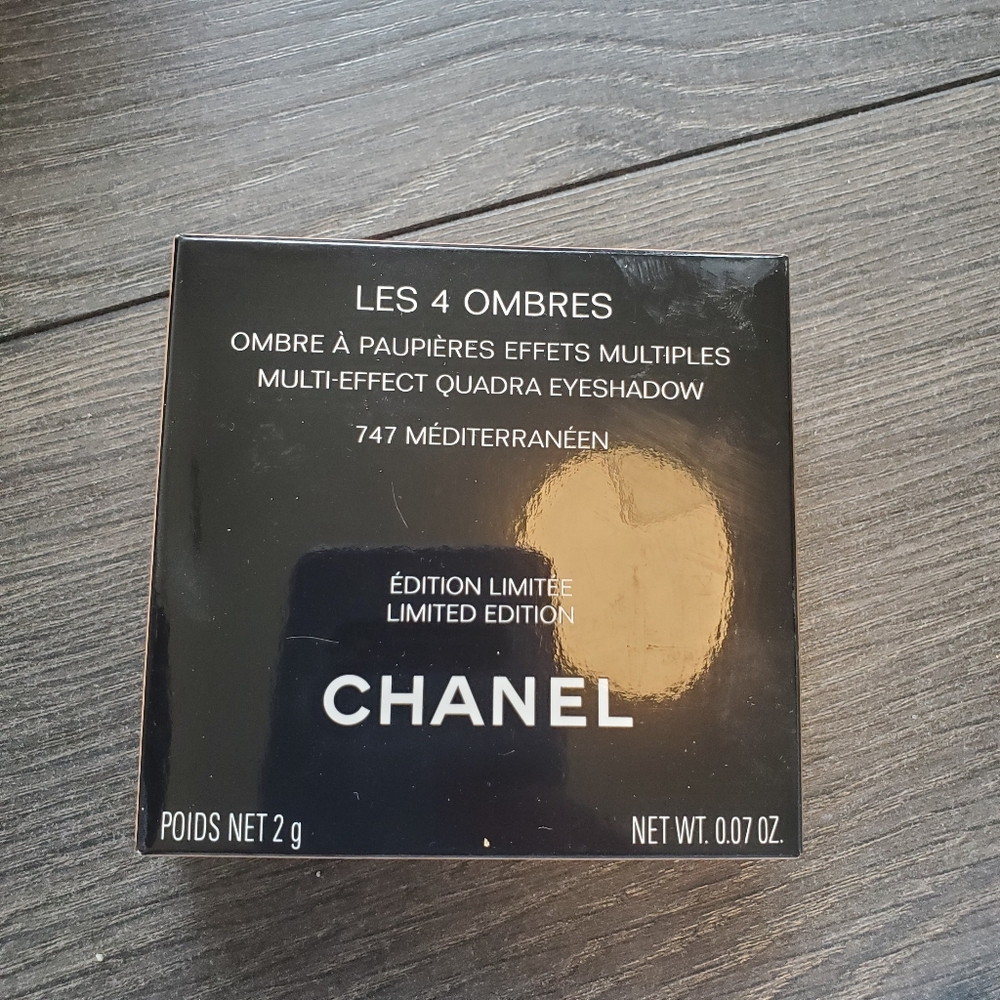 CHANEL Les 4 Ombres Limited Edition #747 Mediterranean Eyeshadow Quad - Picture 2 of 4